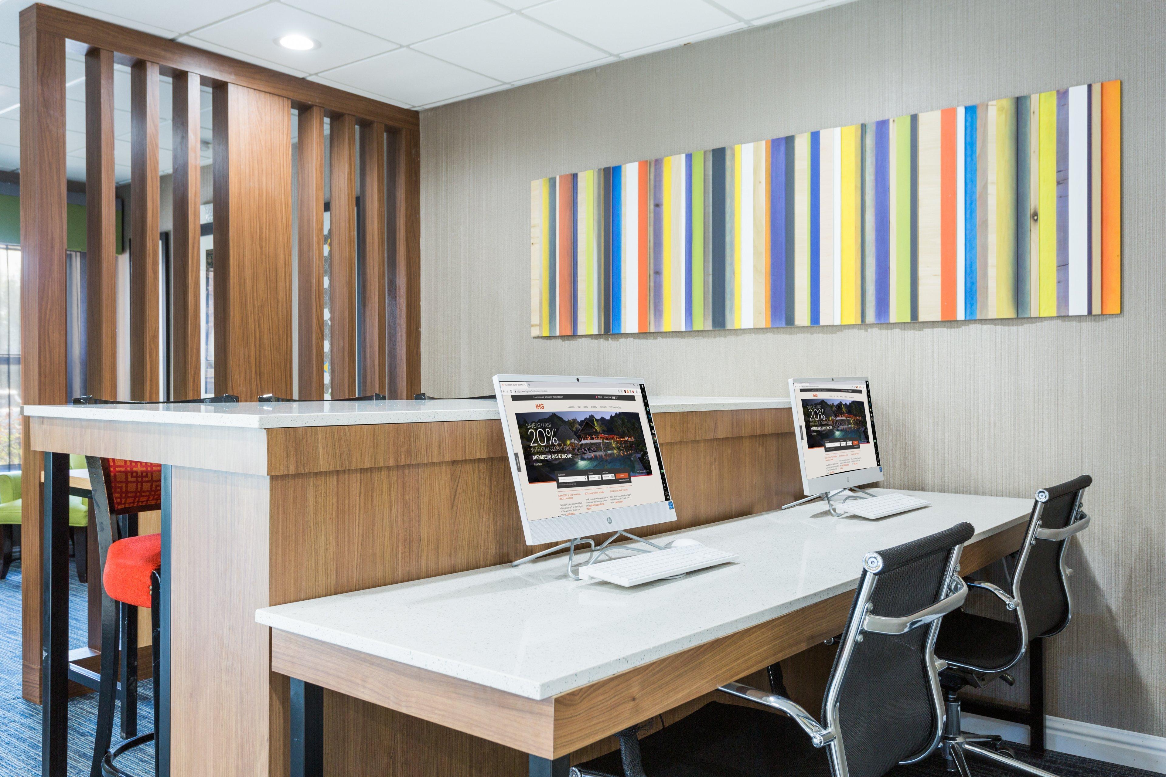 Holiday Inn Express - Plymouth By Ihg Extérieur photo